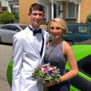 Meet your Posher, Danae